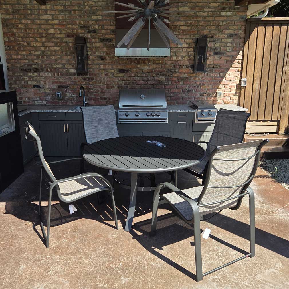 Winston Seagrove II Dining