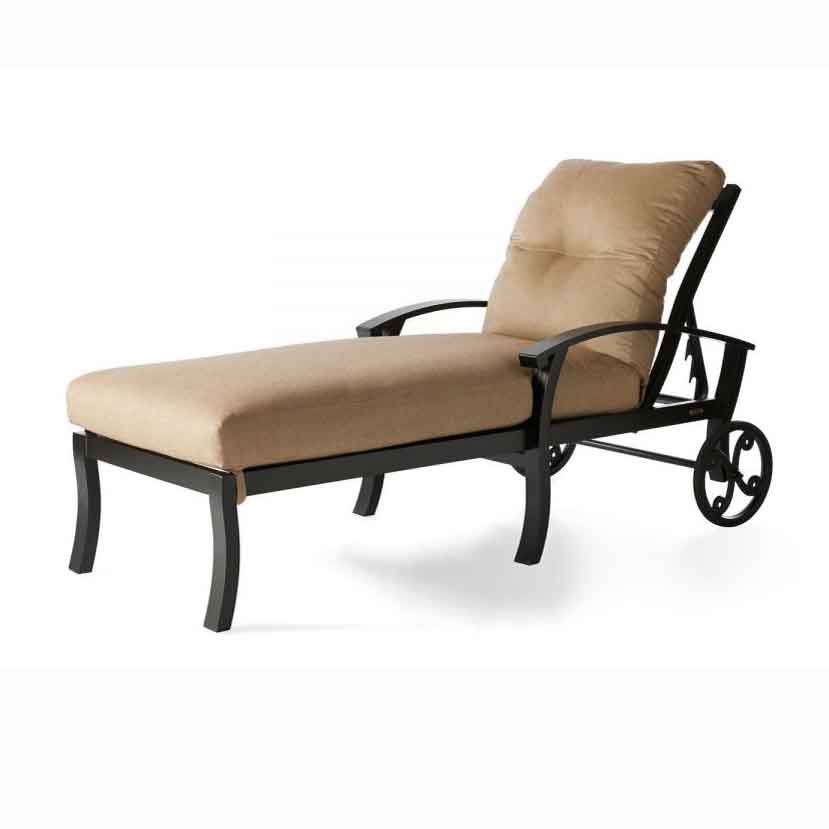 Georgetown Cushion Chaise - Cast Ash