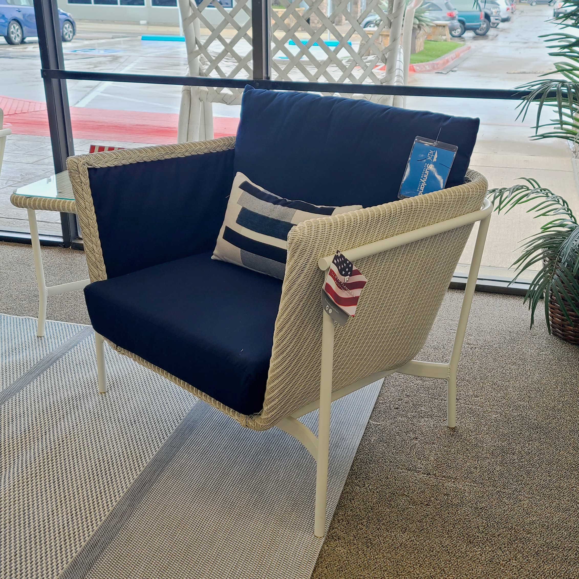 Solstice Lounge Chair
