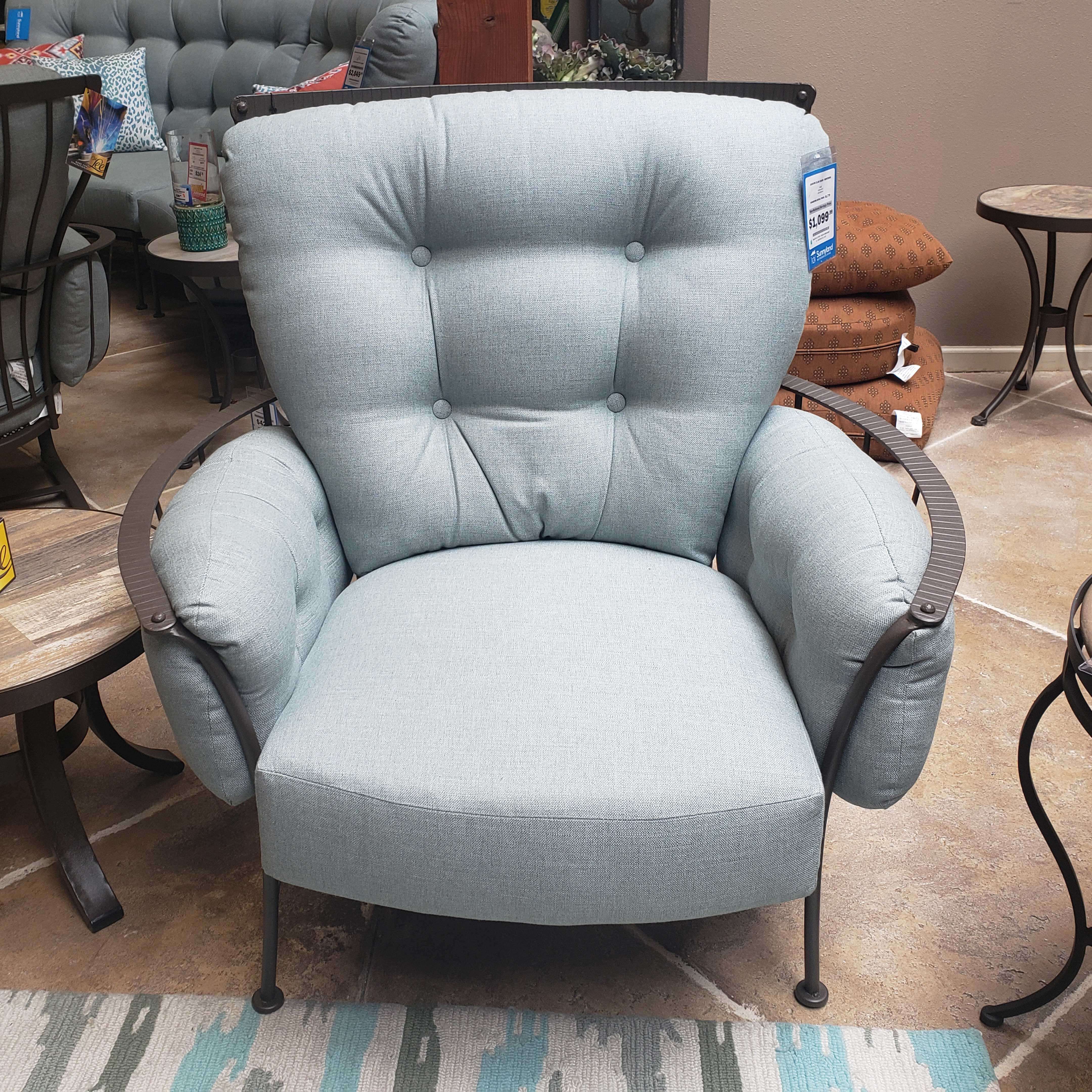 Monterra Cushion Club Chair - Verona Mist