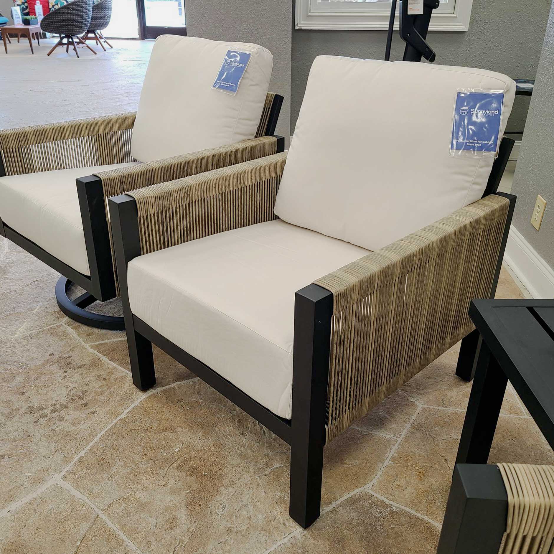 Timarron Club Chair - Black