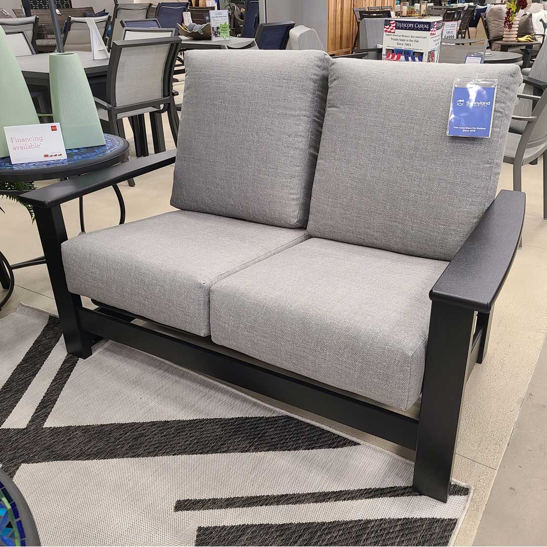 Leeward Loveseat