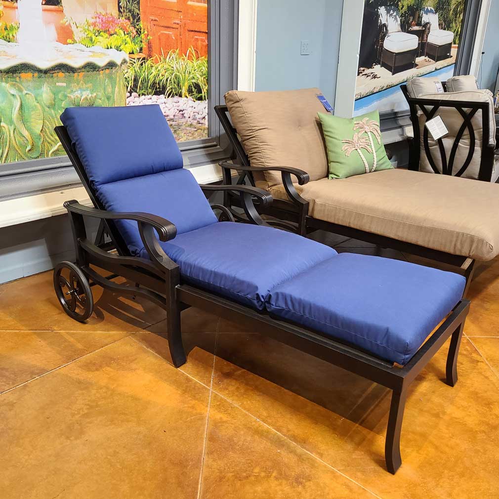 Large Chaise Cushion - Neptune